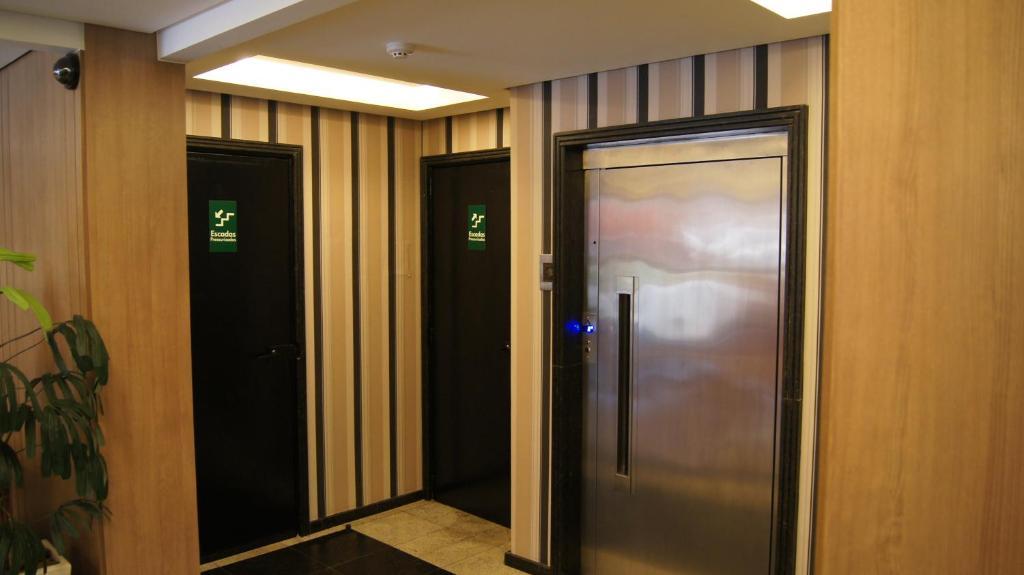 Astro Hotel Sao Jose dos Campos Bagian luar foto